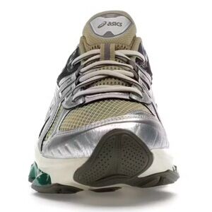 Unisex Gel Asics Silver, Khaki gold & Green Athletic Shoes, M- 7.5